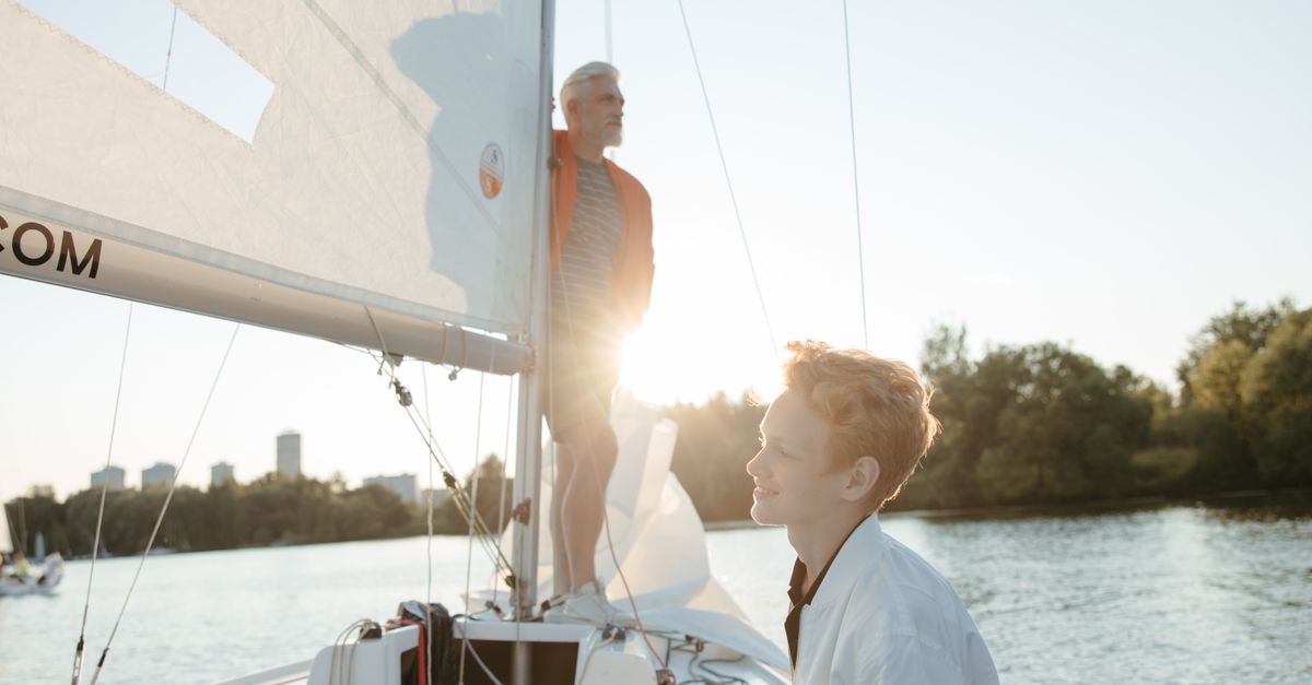 What to Look for When Choosing a Super Yacht Agent
