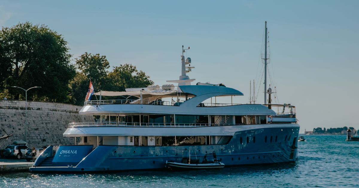 How Yacht Agents Support Captains, Owners and Crew