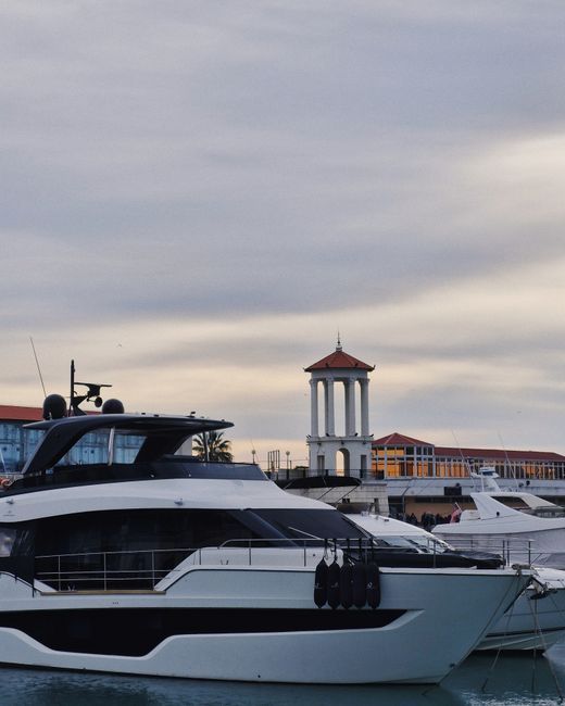 Яхтенные услуги в Тивате и Porto Montenegro